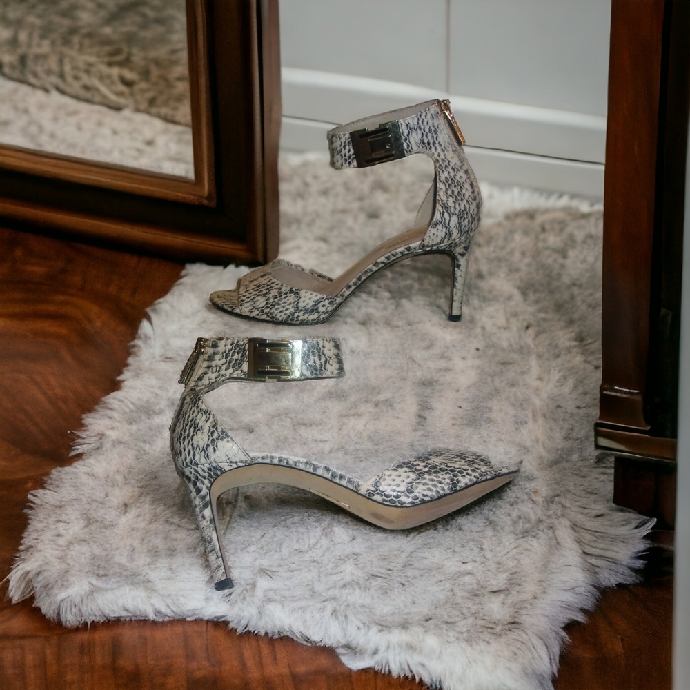 LOUISE et CIE | Snakeskin Pattern Leather 3" Heels | EUC ✨ Size 8.5